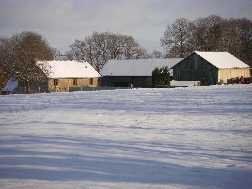La Cloue Bed & Breakfast Sainte-Marie-du-Bois  Exterior photo